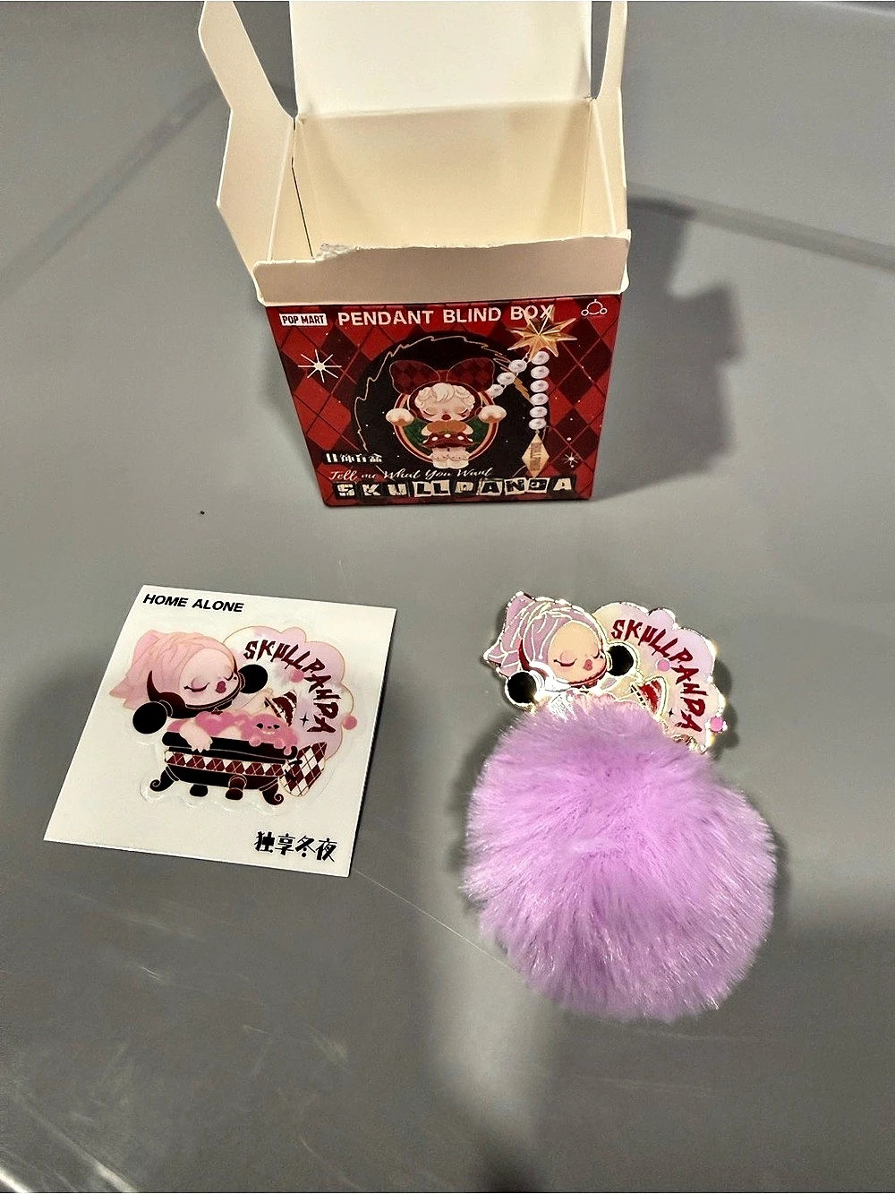 Pop Mart Skullpanda Tell Me What You Want Series - Home Alone Pendant Skullpanda